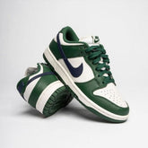 Nike SB Dunk Low School Uniform